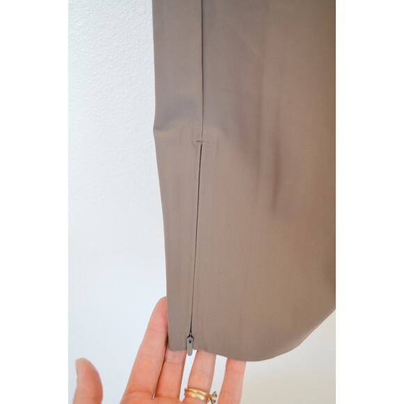 Plus Size Athleta Stellar Tight Legging Grey Size 20 - Picture 8 of 9